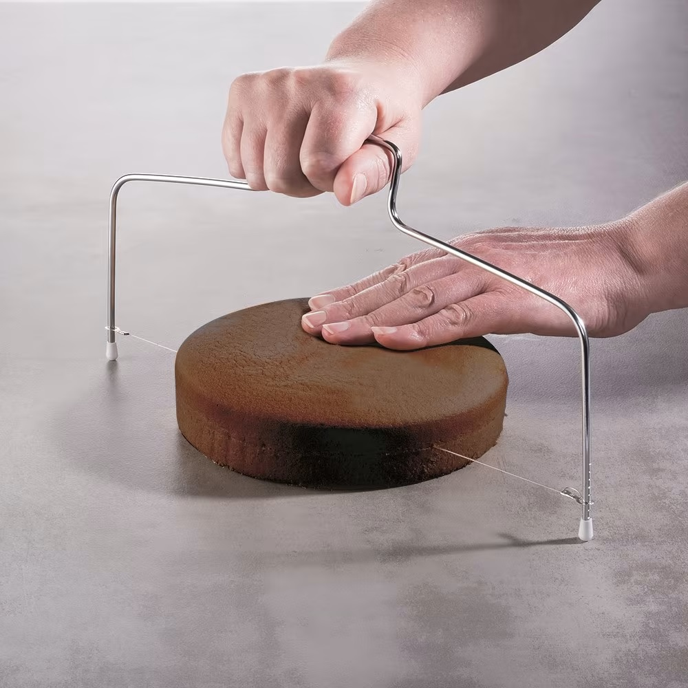 CAKE LEVELER | Party Party